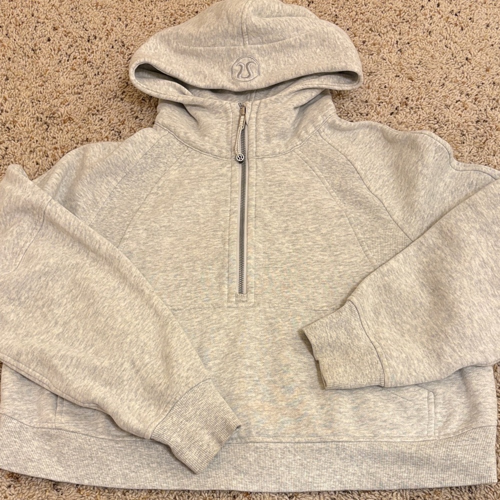 Lululemon scuba Half-Zip